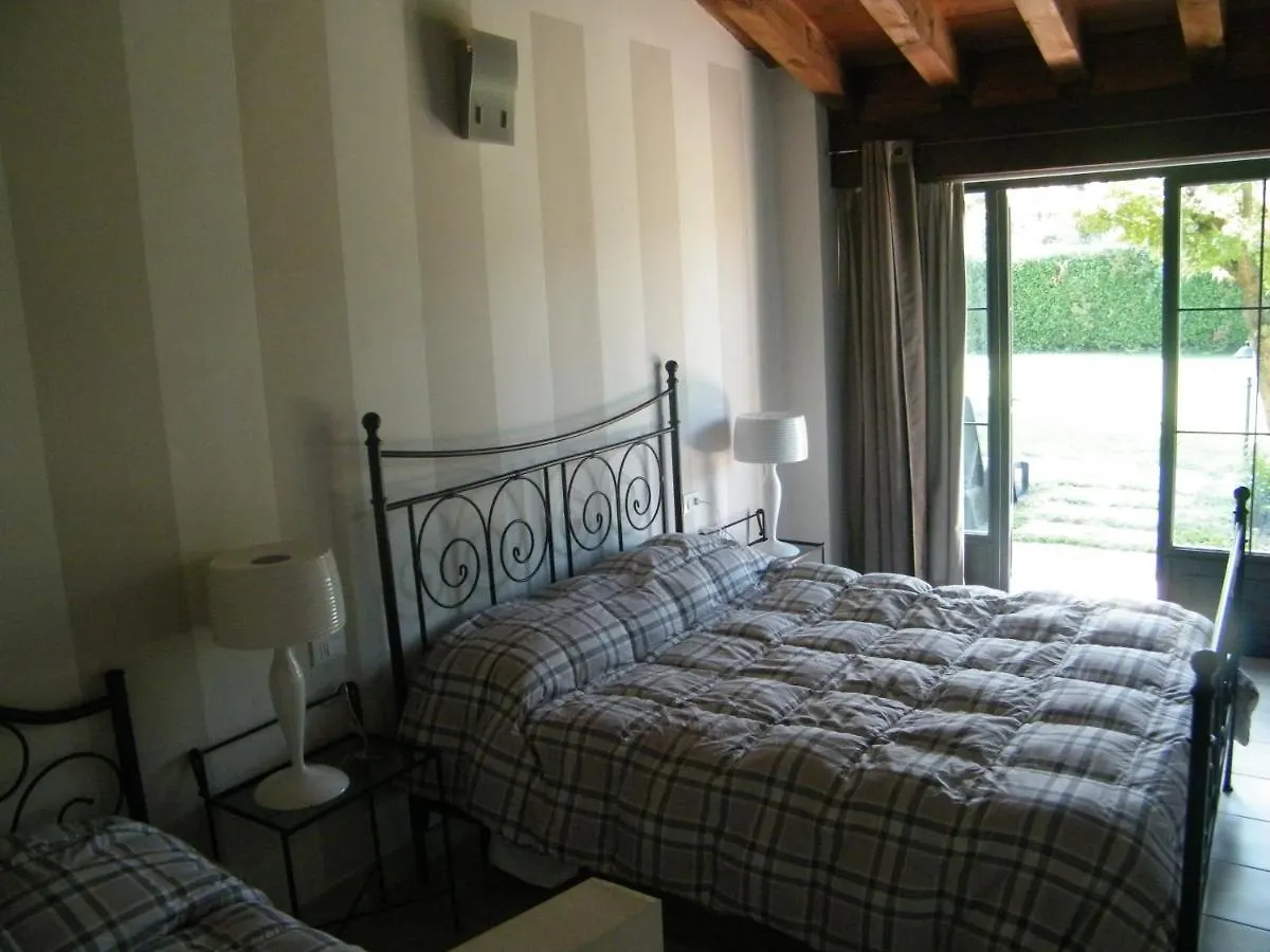 *** Bed & Breakfast Villa Franca In Franciacorta Passirano Itálie